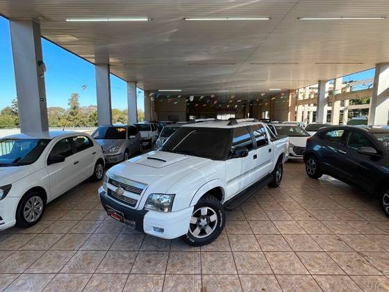 CHEVROLET S10 2.4 MPFI EXECUTIVE 4X2 CD 8V FLEX 4P MANUAL